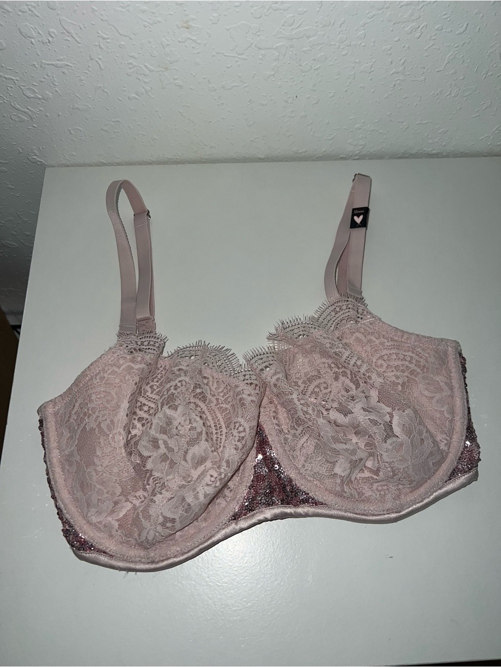 NWT Victoria's Secret Pink Lace Underwire Bra with Sequin Detail
